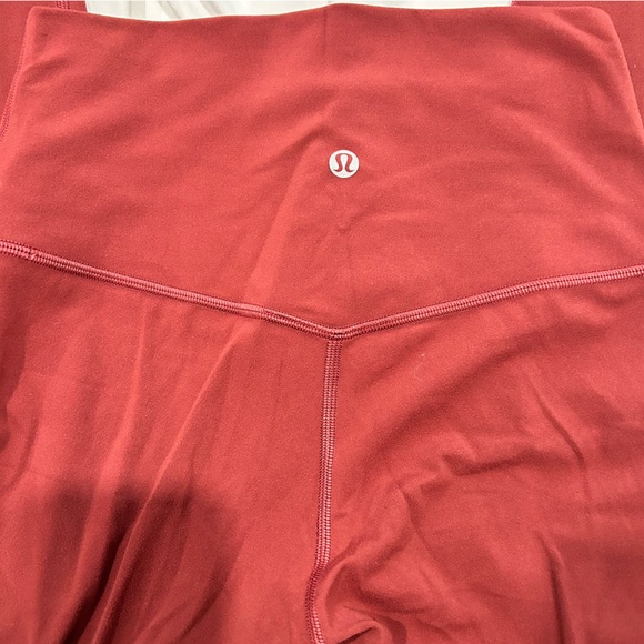 Lululemon high rise align 28 - Picture 4 of 4